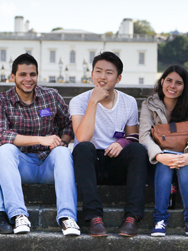 Cursos de Inglés para Jóvenes en Londres 2025