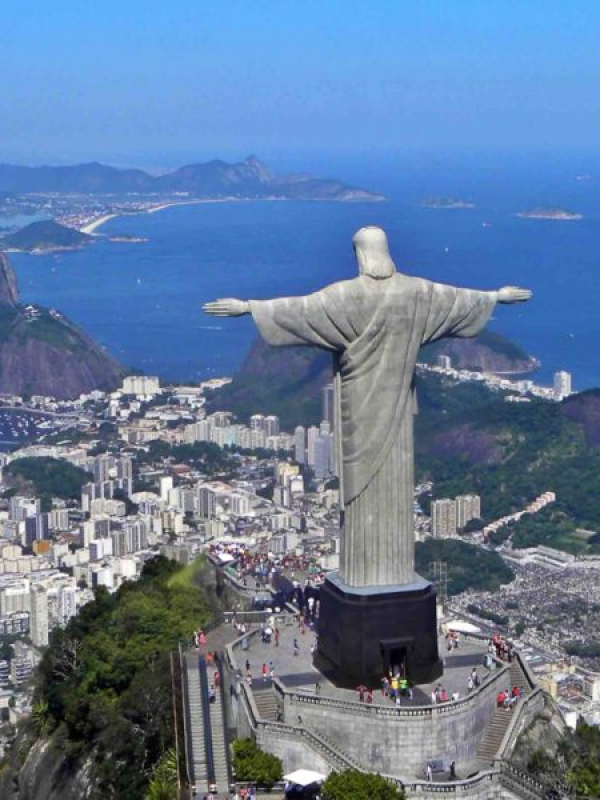 Imersão em Casa de Família no Brasil 2025