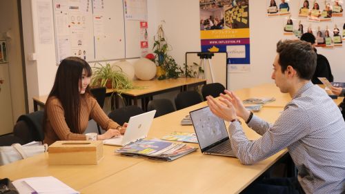 7 Benefits of Learning to Speak German in Germany