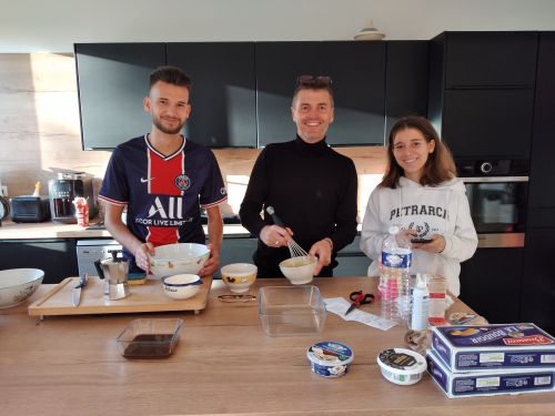 Tips for the first days living with your host family abroad!