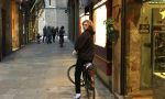 estudo do ensino médio no exterior em andaluzia - estudante americano aproveitando um passeio de bicicleta em Andaluzia
